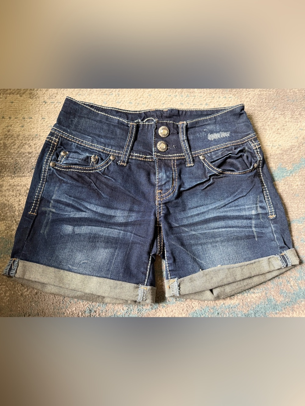 Vanity Dark Blue Denim Cuffed Women's Shorts Size 26